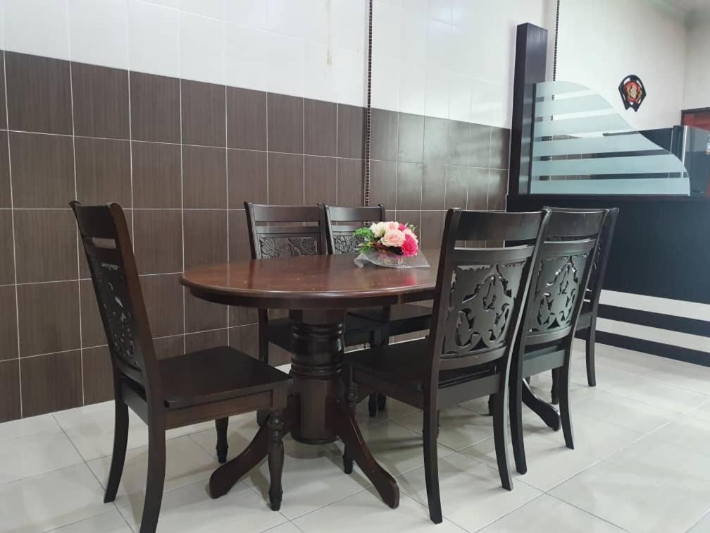 Ipoh Vacation Home מראה חיצוני תמונה